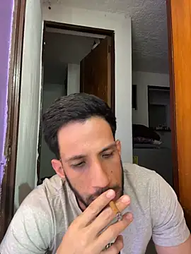 Show modela Karim_mansur na web-kameri