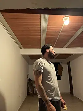 Karim_mansur Pertunjukan Webcam