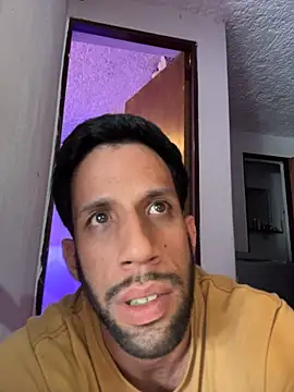 Karim_mansur Show in webcam