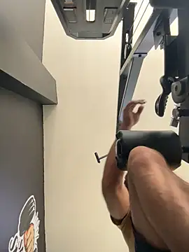 הופעת וובקאם של Karim_mansur
