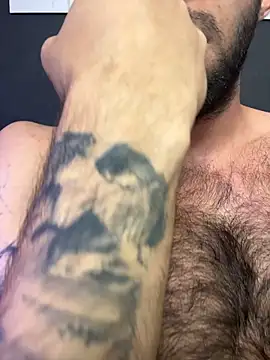 Karim_mansur Show in webcam