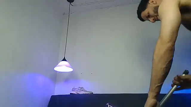 Karim_mansur webkamerás műsora