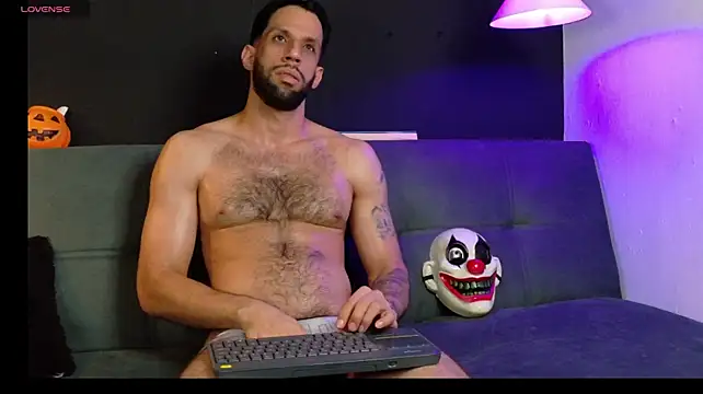 Karim_mansurn Webbikameraesitys