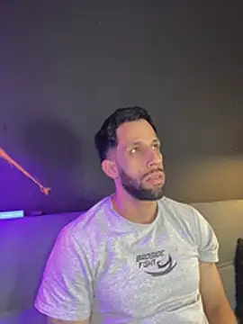 Karim_mansurn Webbikameraesitys
