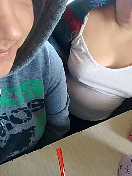 69_less Webcam-Show