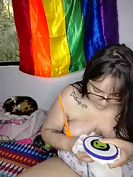 צ'אט XXX בשידור חי של daphneev