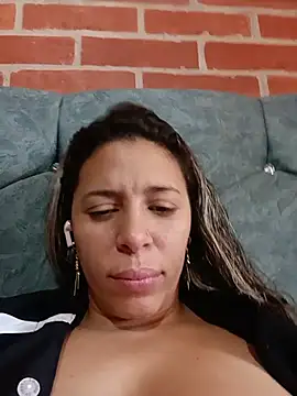 kiki_milu's Live XXX Chat