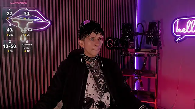 Maximoking26 Show in webcam