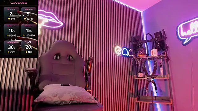 Maximoking26 Show Webcam