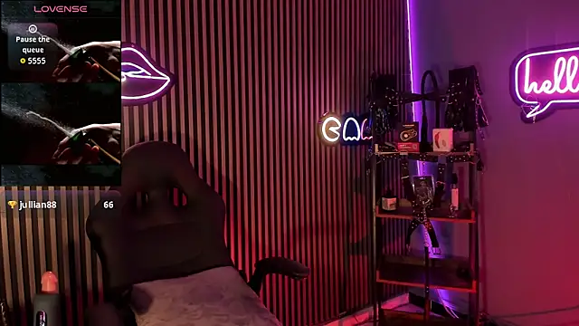 Maximoking26 – Kamerová šou