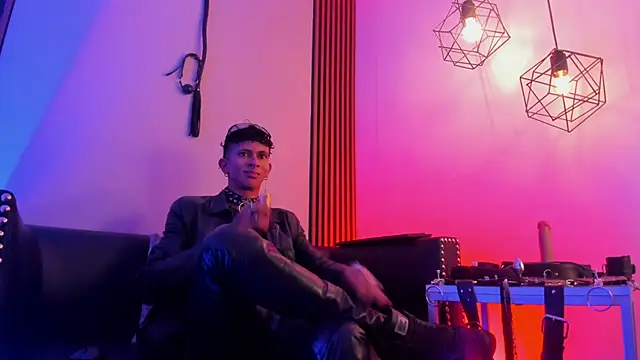 Show de Maximoking26 na webcam