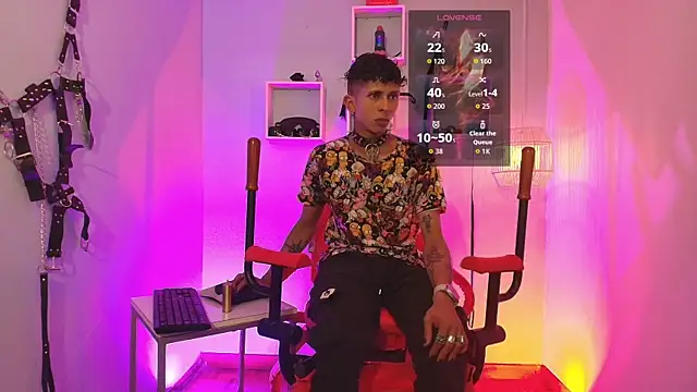 Maximoking26 Webcam show