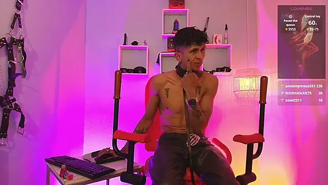 Show de Maximoking26 na webcam