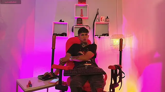 عرض كام Maximoking26