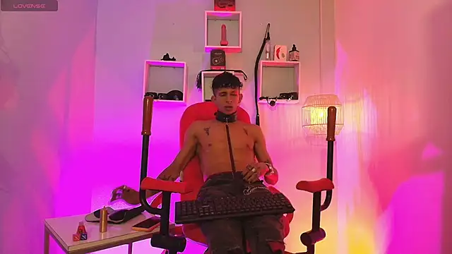Maximoking26 Webcam Show