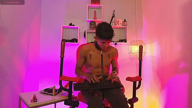 Maximoking26 Webcam Show
