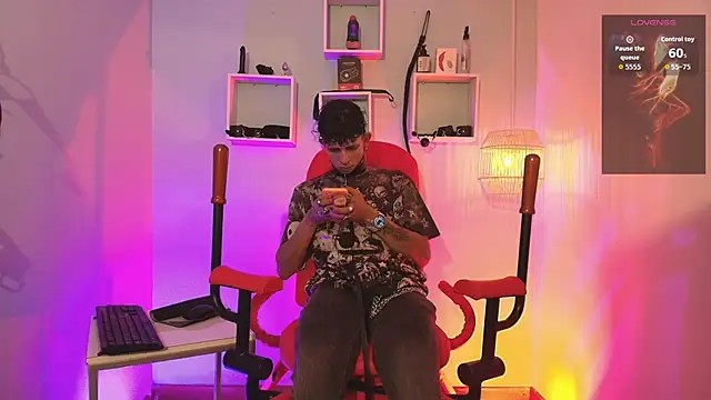 Maximoking26 网络视讯表演