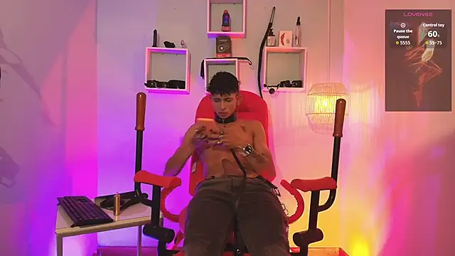 Maximoking26 Webcamshow