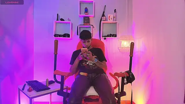 Maximoking26 网络视讯表演