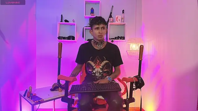 Webkamerová show Maximoking26