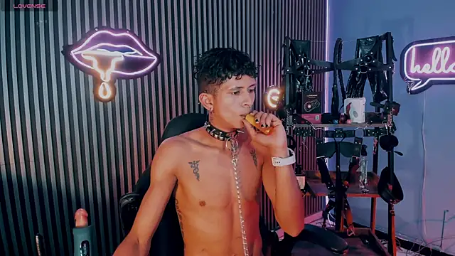 Maximoking26 Webcam-Show