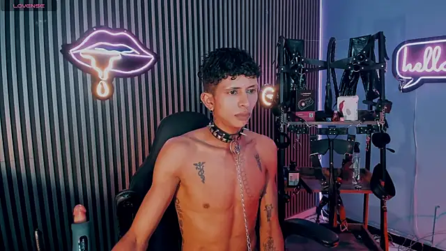 Show de Maximoking26 na webcam