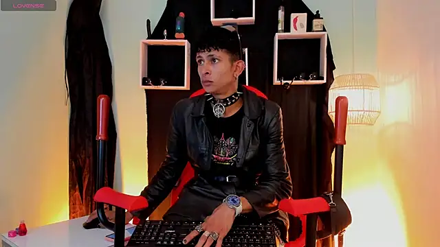 Maximoking26 – webcam-show