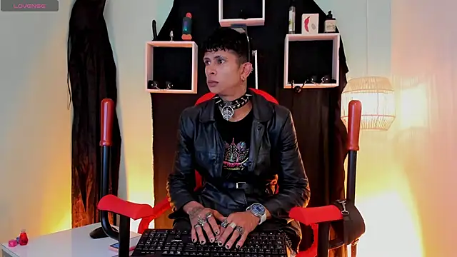 عرض كام Maximoking26