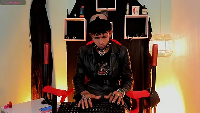 Maximoking26のウェブカメラショー