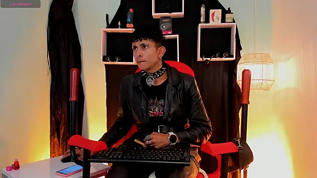 Maximoking26 – webcam-show