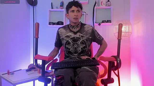 Maximoking26 – webcam-show