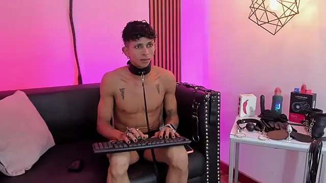 Webkamerová show Maximoking26