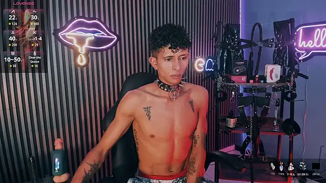 Maximoking26's Webcam Show
