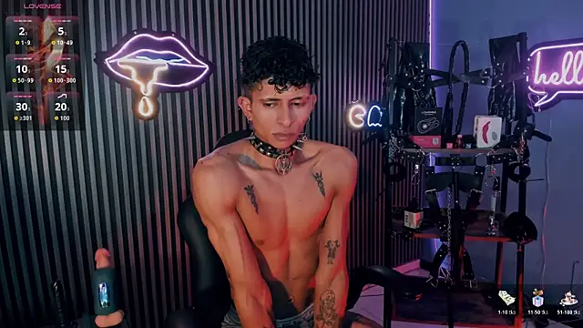 Maximoking26 webkamerás műsora