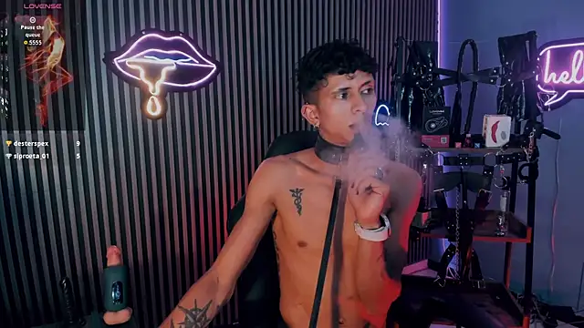 Maximoking26 webcam show