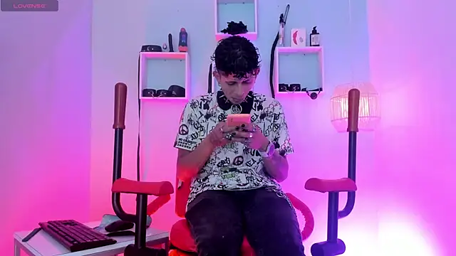 Maximoking26 webcam show