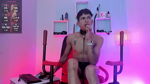 Show modela Maximoking26 na web-kameri