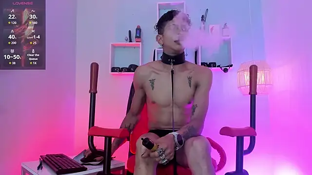 Maximoking26's Webcam Show