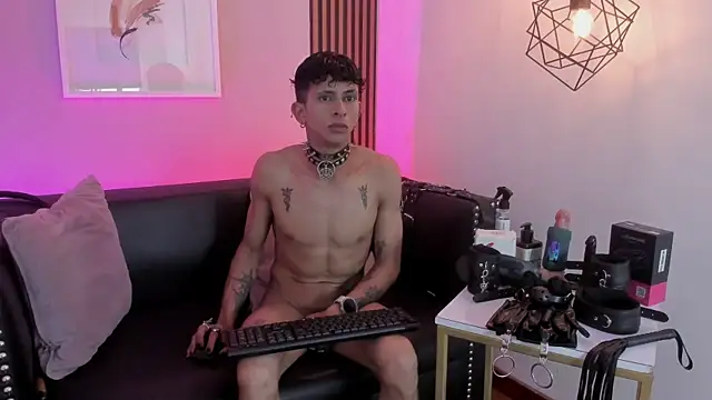 عرض كام Maximoking26