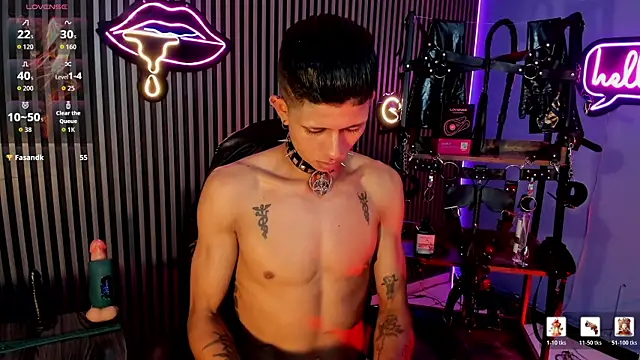 Maximoking26 Show in webcam