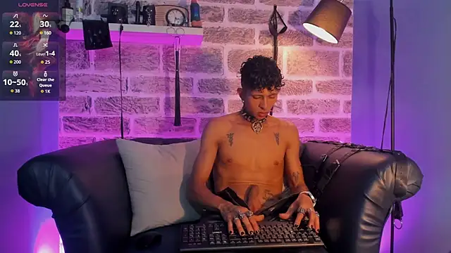 Maximoking26 webcam show