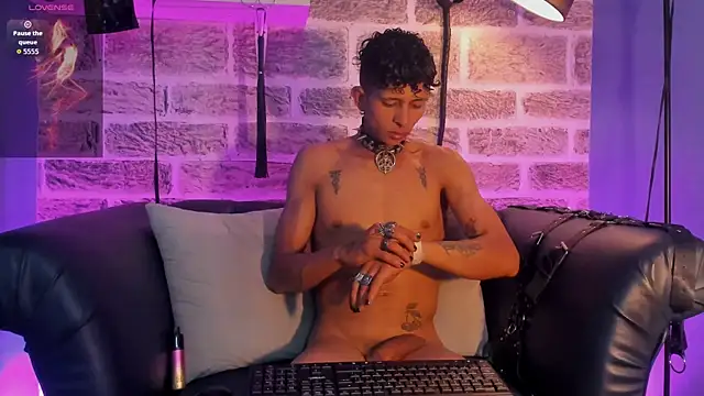 Maximoking26 Webcamshow