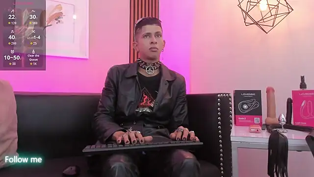 Pokazy przed kamerką – Maximoking26