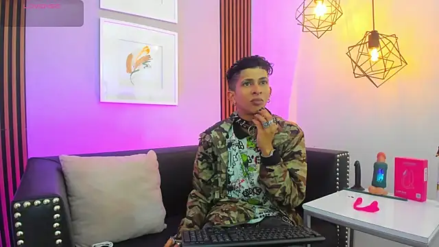 عرض كام Maximoking26