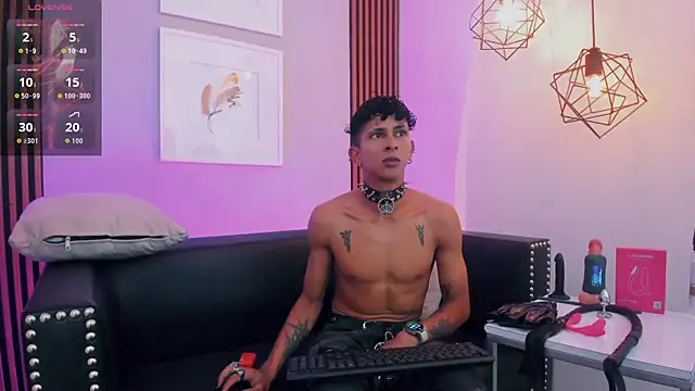 Maximoking26 Webcam show