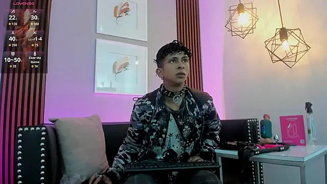 Maximoking26 Show Webcam