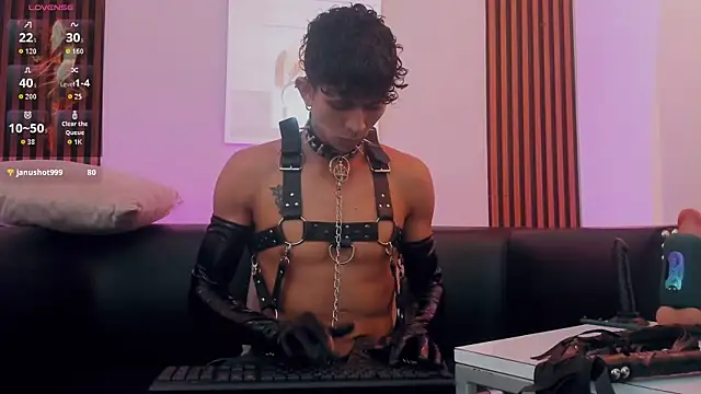 Maximoking26's Webcam Show