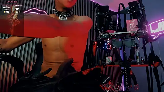 Show de Maximoking26 na webcam