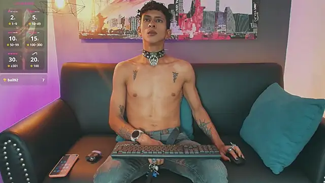Maximoking26's Webcam Show