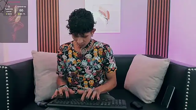Maximoking26's Webcam Show
